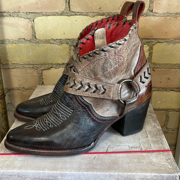 Bedstu - Tania - Picture 3 of 6